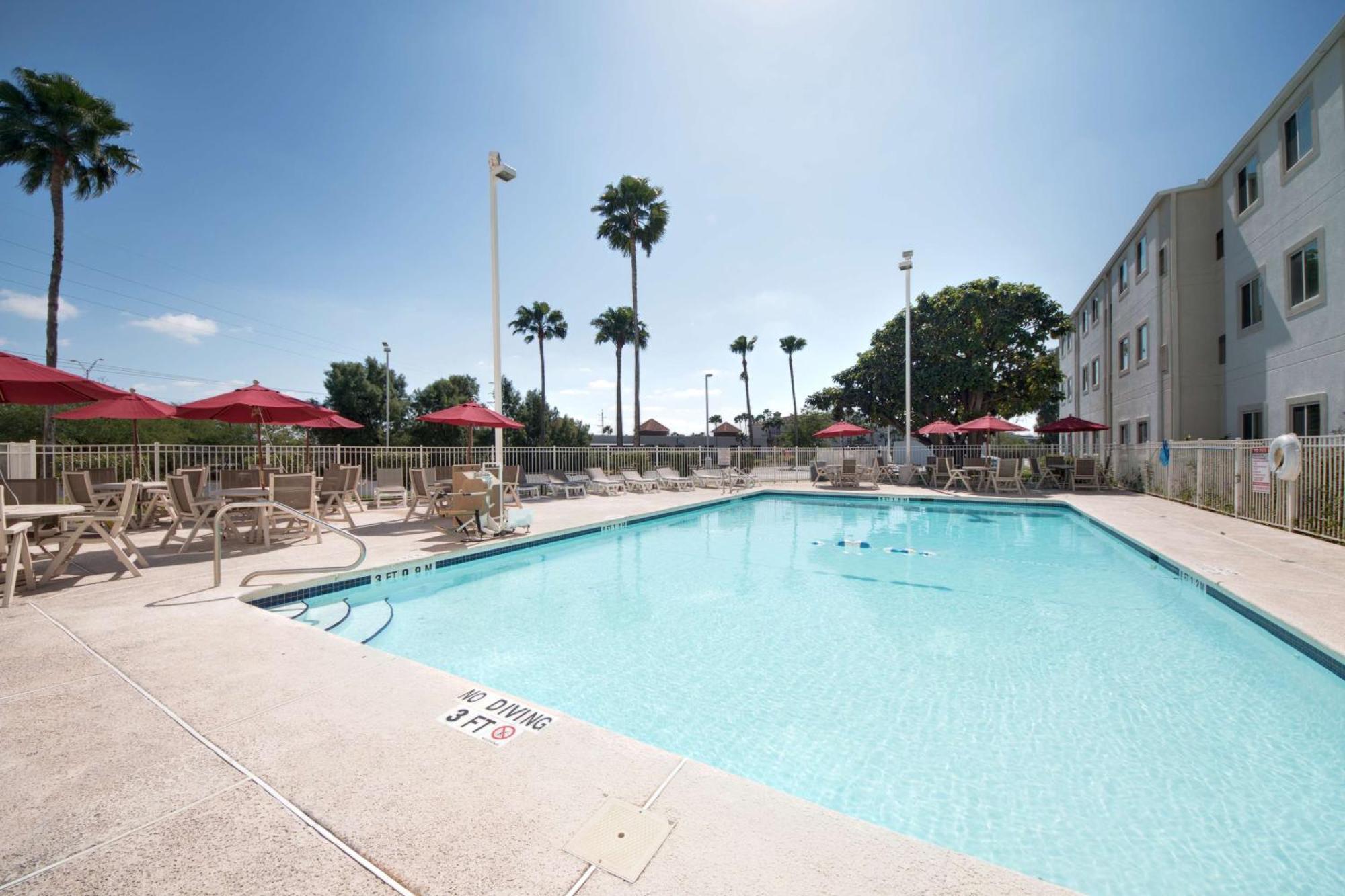 Motel 6-Brownsville, Tx Bagian luar foto